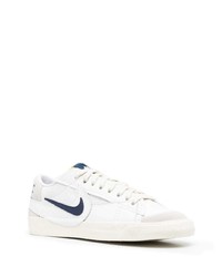 Nike Low Top Lace Up Sneakers