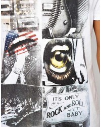 Solid T Shirt With Flag Lips Print