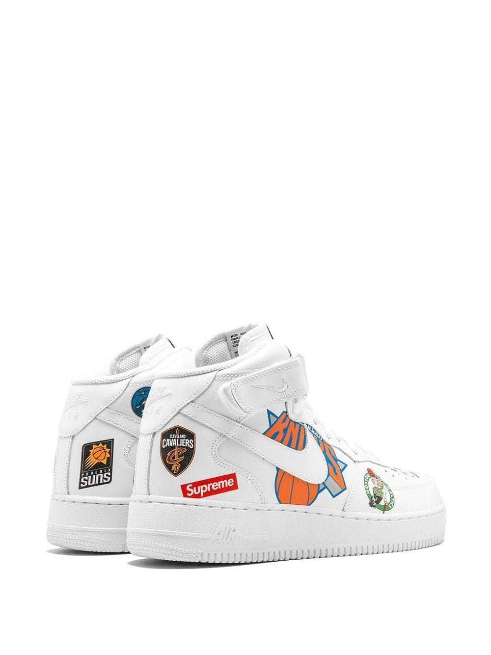 Air Force 1 Mid '07 / Supreme White » Petagadget  White nike shoes, Nike  shoes air force, Custom nike shoes