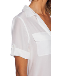 Equipment Slim Signature Short Sleeve Blouse In White