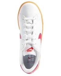 Nike Tennis Classic Sneaker