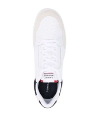 Tommy Hilfiger Logo Low Top Lace Up Sneakers