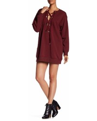 Nytt Evelyn Lace Up Sweater Dress