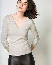 Neiman Marcus Cashmere Collection Long Sleeve V Neck Cashmere Top
