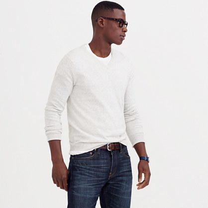 https://cdn.lookastic.com/white-v-neck-sweater/slim-cotton-cashmere-v-neck-sweater-original-328577.jpg