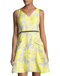Donna Ricco Sleeveless Floral Jacquard Dress Yellow Pattern