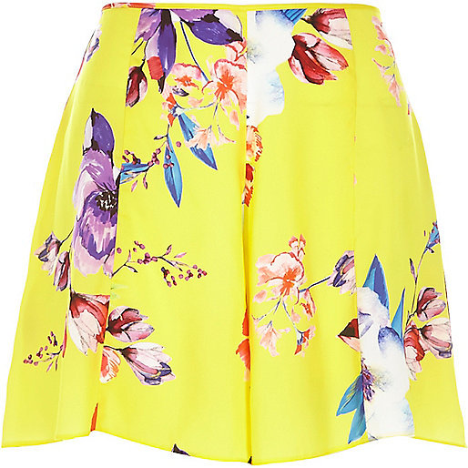 river island yellow shorts