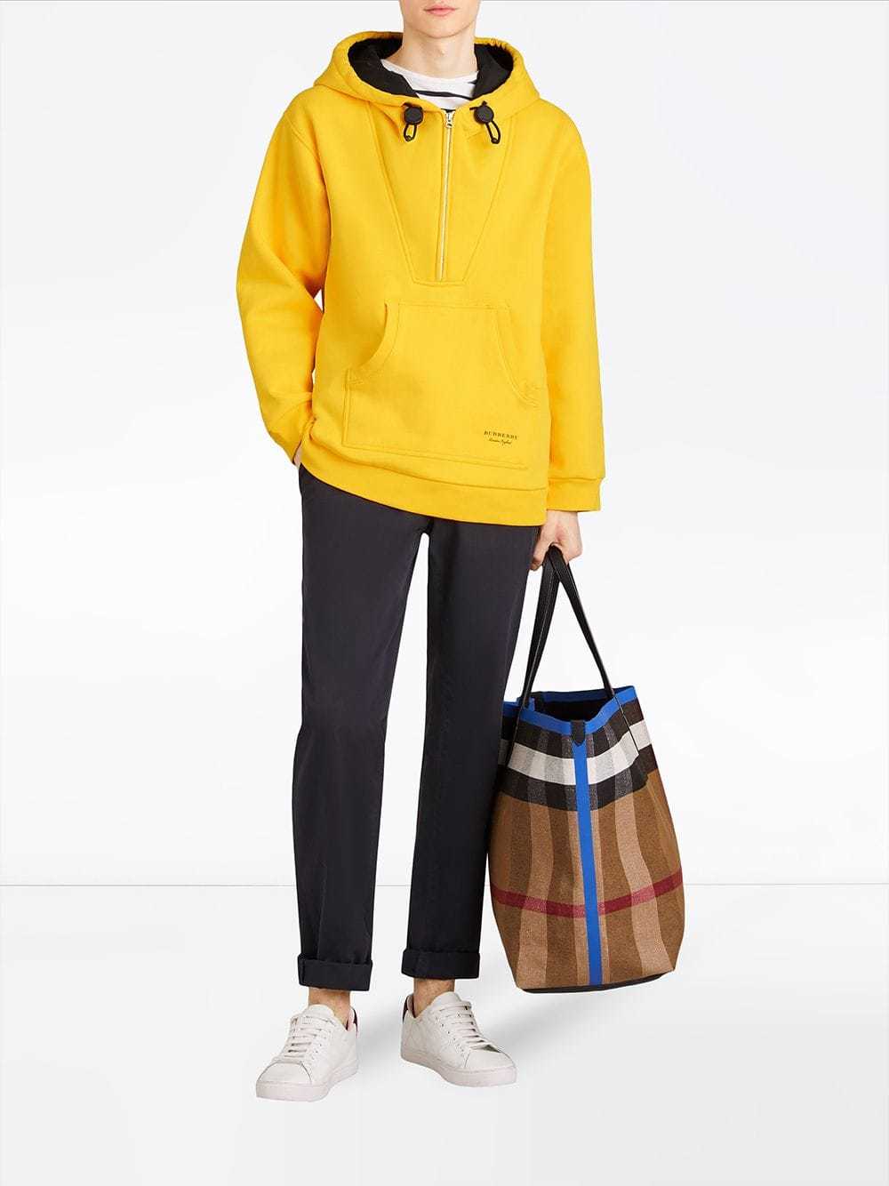 Burberry Oversized Sweatshirt Half Zip Hoodie 837 farfetch