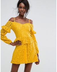 Missguided Cold Shoulder Ruffle Lace Dress
