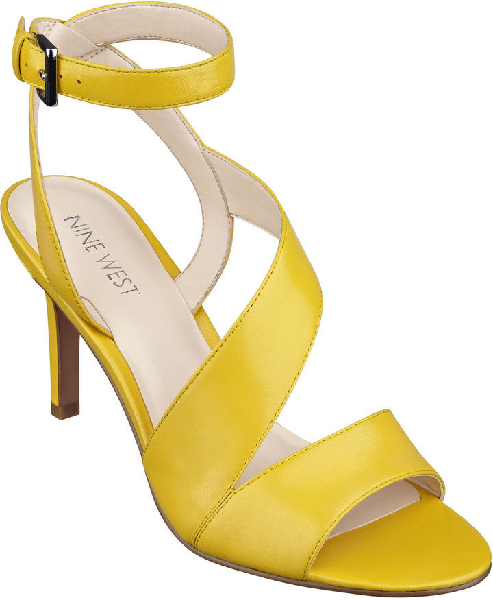 nine west yellow heels