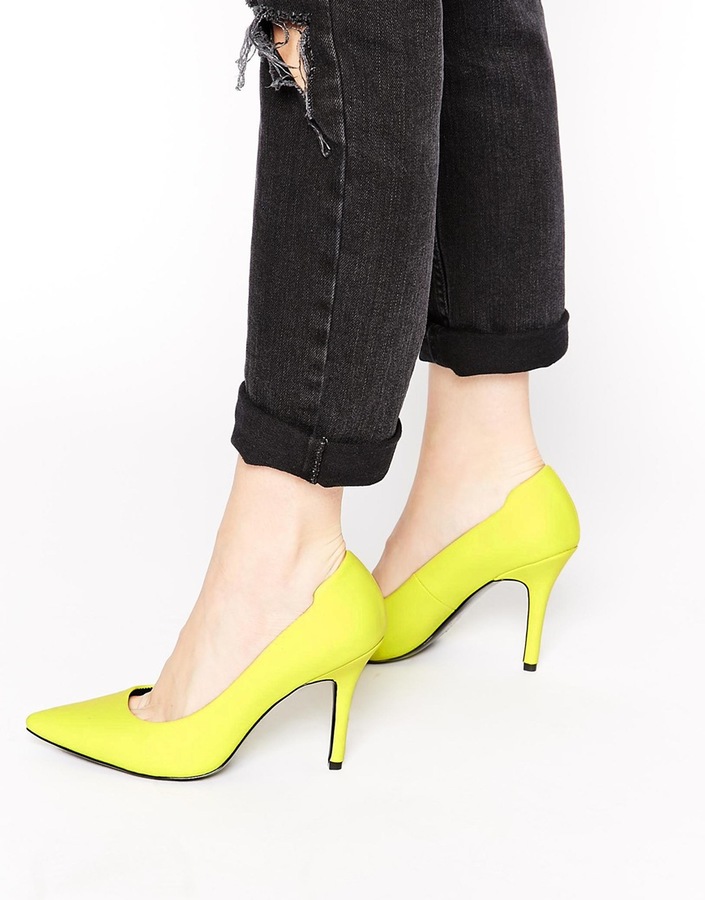 ASOS DESIGN Stockholm snaffle detail mid shoes in neon yellow croc | ASOS