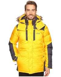 Yellow Puffer Coat Outfits For Men (2 ideas & outfits) | Lookastic