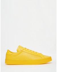 adidas Originals Court Vantage Adicolor Sneakers In Yellow S80254